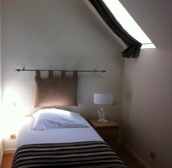 חדר סטנדרט לשלושה, Logis   Hôtel De La Baie De Somme