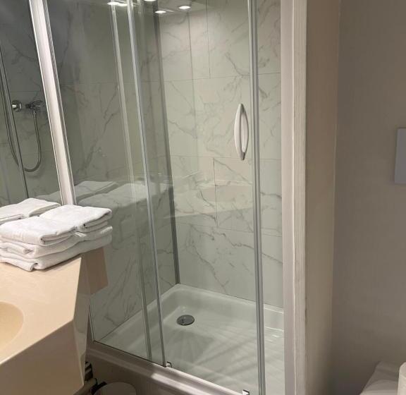 חדר סטנדרט לארבעה, Logis   Hôtel De La Baie De Somme