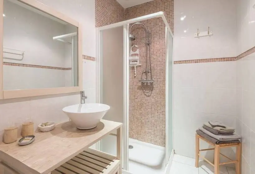 Standard-huone, L Adourable Auberge