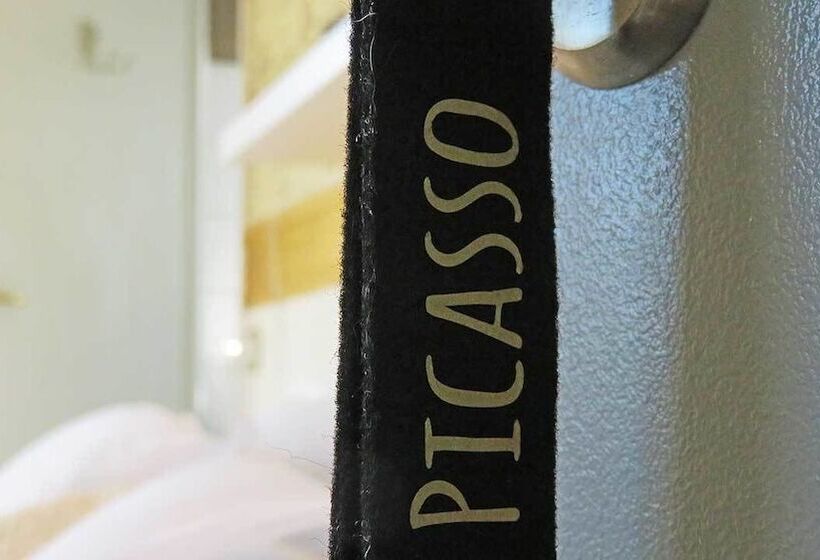 غرفة بريميوم, Mon Soleil