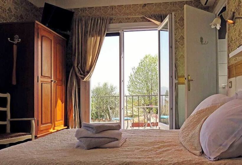 غرفة بريميوم, Mon Soleil