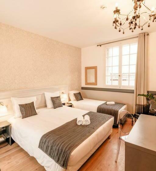 اتاق استاندارد سه نفره, Restaurant Edmond's