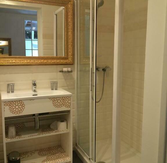 اتاق استاندارد, Restaurant Edmond's