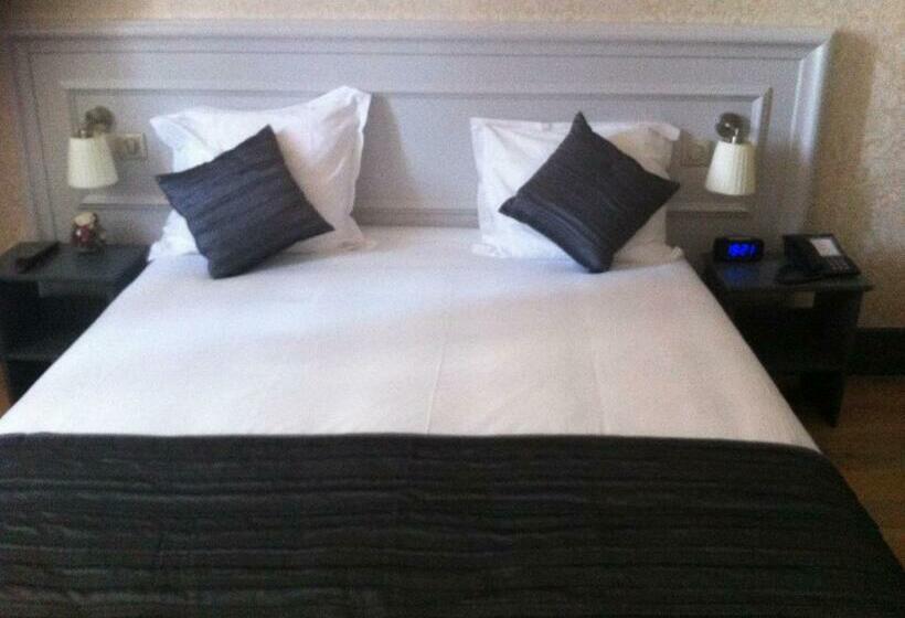 اتاق استاندارد, Restaurant Edmond's