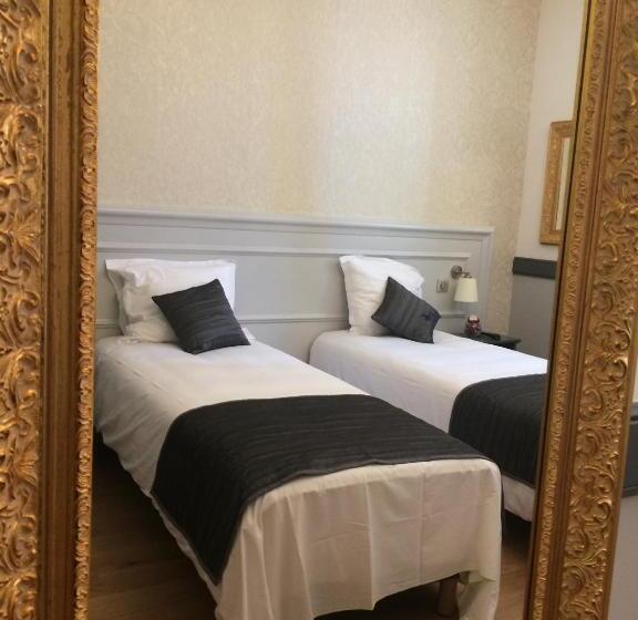 اتاق استاندارد با چشم‌انداز, Restaurant Edmond's