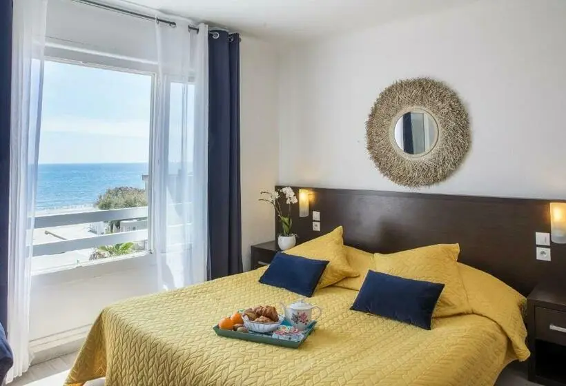 オーシャンビュースーペリアールーム, Le Grand Large Bord De Mer Hotel & Appartements