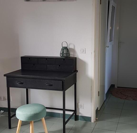 سوییت, Résidence Costa D'oru