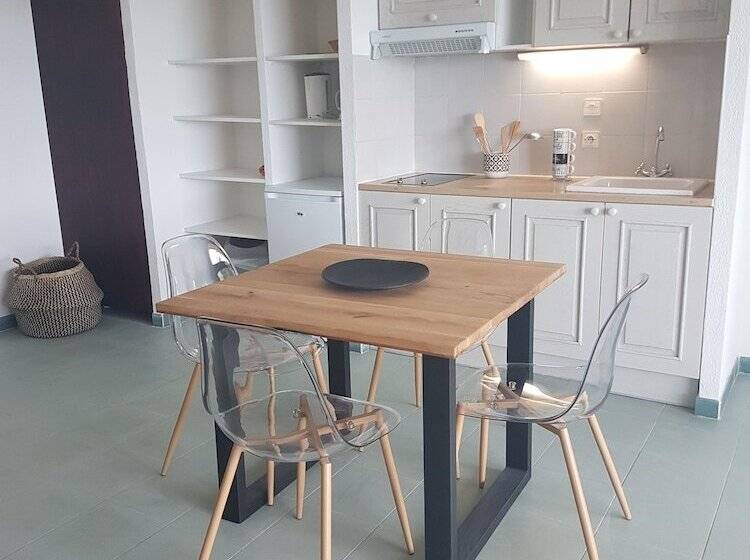 标准工作室, Résidence Costa D'oru