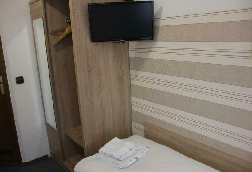 اتاق استاندارد, Airport Hotel Zum Taubengrund