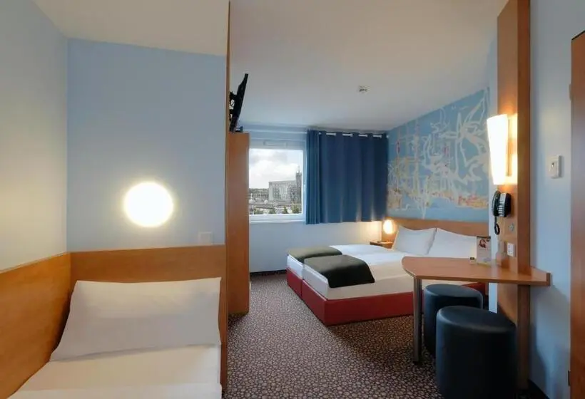 スタンダードトリプルルーム, B&b Hotel Kiel City