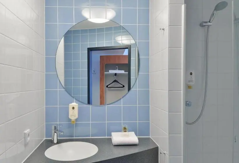 スタンダードトリプルルーム, B&b Hotel Kiel City