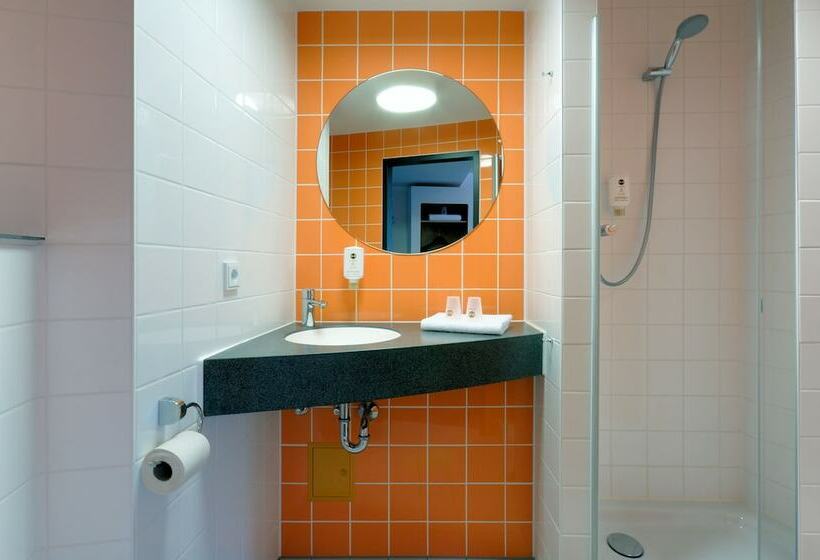 Номер Стандарт Трехместный, B&b Hotel Schweinfurt City