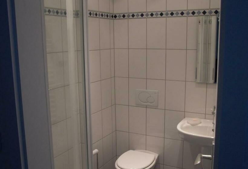 غرفة قياسية, Altes Landhaus Am Park