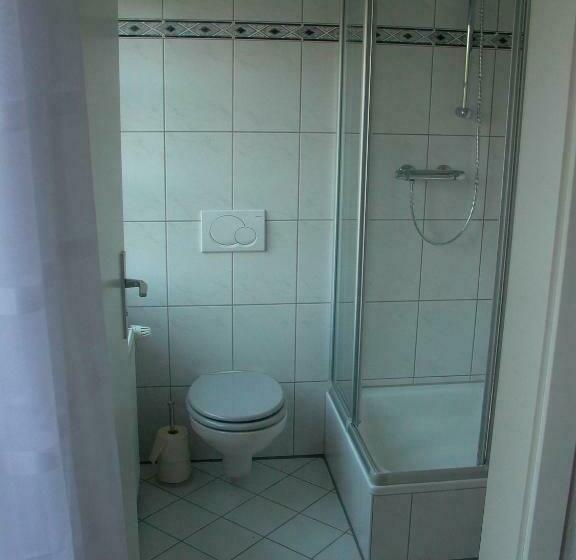 غرفة قياسية, Altes Landhaus Am Park