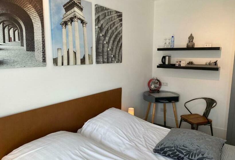 스탠다드 룸, Am Meerturm