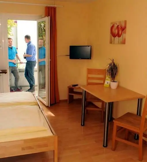Quarto Comfort, Hostel Sleps