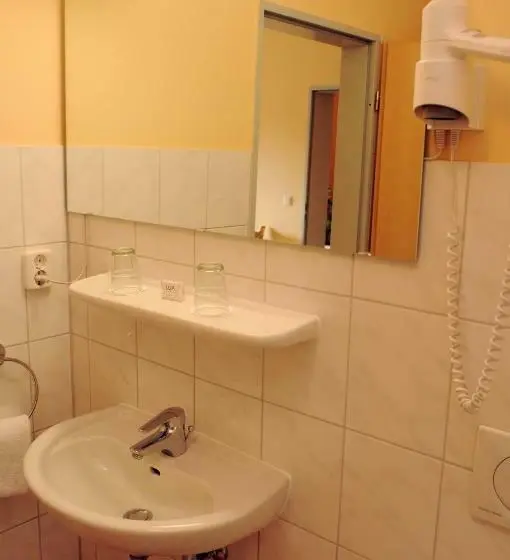 Quarto Estandar, Hostel Sleps