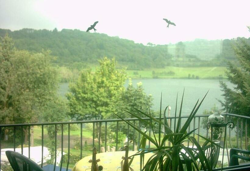 バルコニー付き１ベッドルームアパートメント, Ferienwohnungen Cafe Maarblick