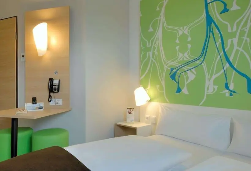 Standard-huone, B&b Hotel Paderborn