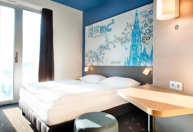 Номер Стандарт, B&b Hotel Ulm