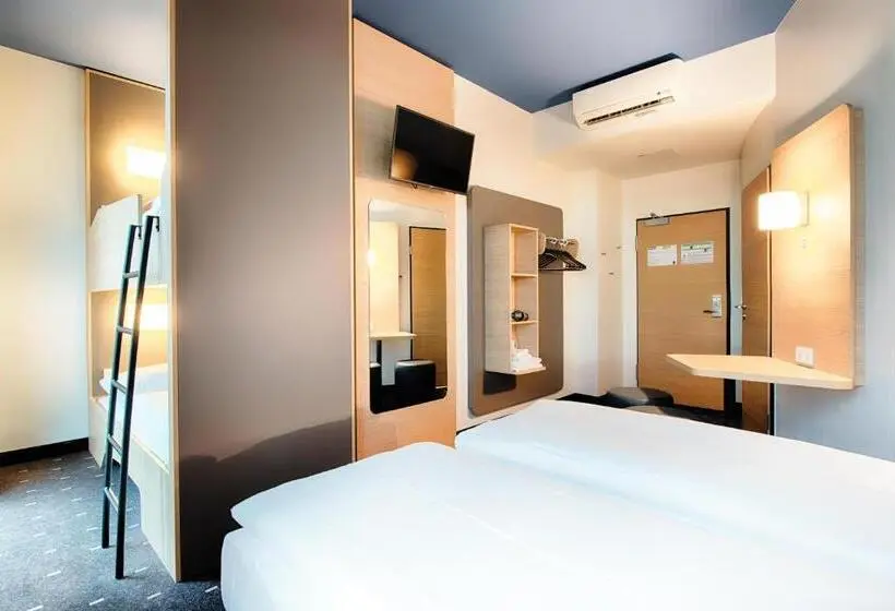 Perhehuone, B&b Hotel Ulm