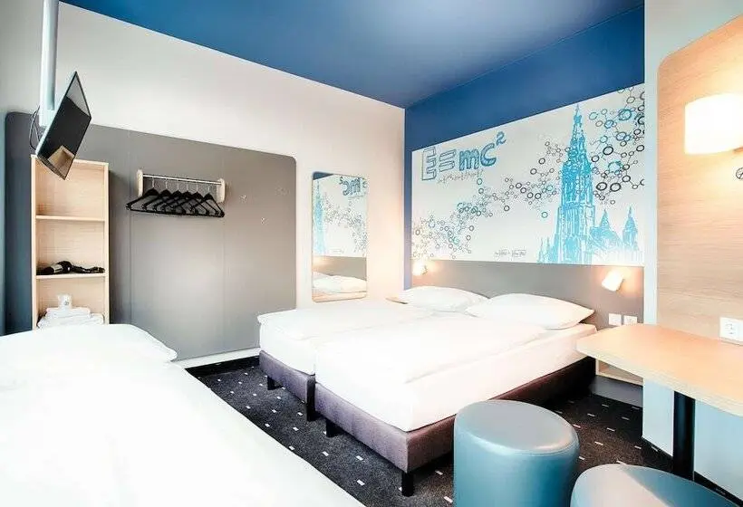 Standard Kolmen Hengen Huone, B&b Hotel Ulm