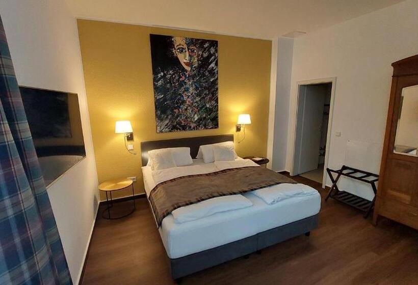 标准间, & Café Kleinergrünauer