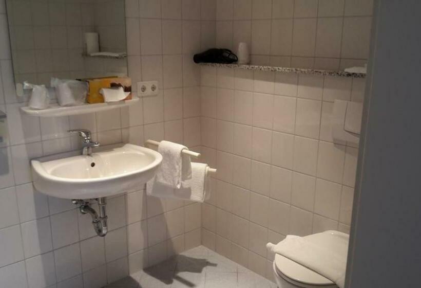 غرفة قياسية, Der Heidkrug