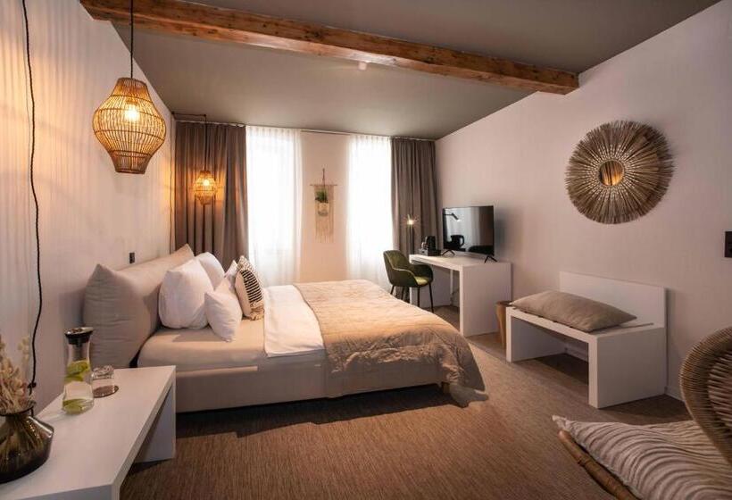 豪华房间, Fuchs Life Style Mit Night Life