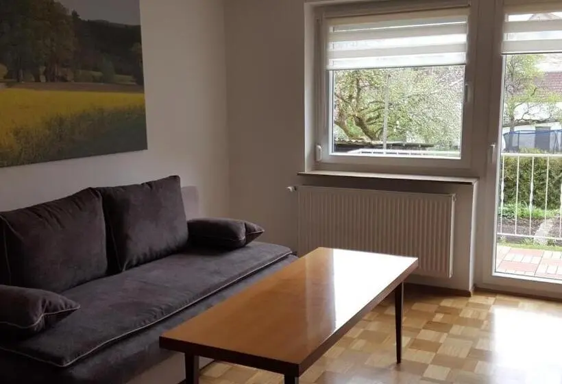 Huoneisto 1 Makuuhuone, Gasthof Zum Lamm