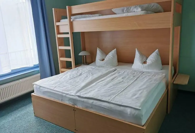 اتاق راحتی سه تخته, Gäste Und Seminarhaus Uckerwelle