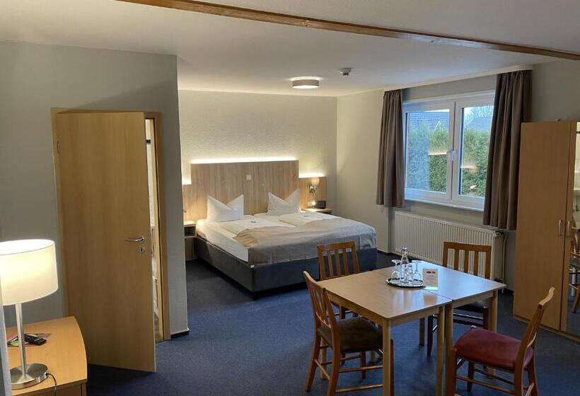 غرفة قياسية رباعية, Herbers & Restaurantleon