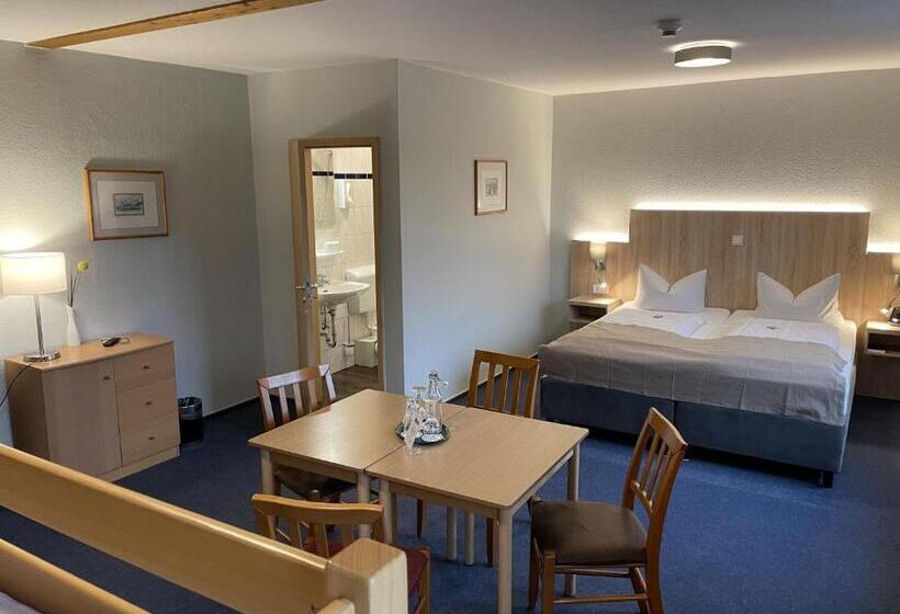 غرفة قياسية رباعية, Herbers & Restaurantleon