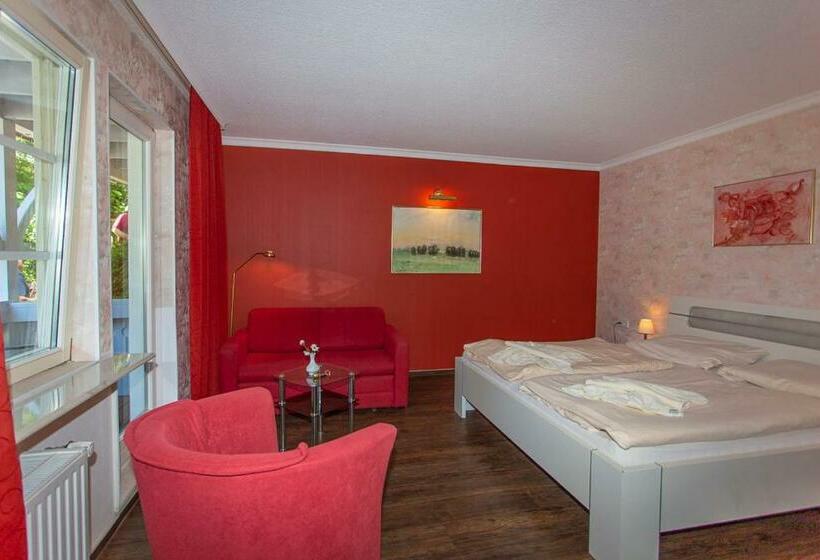 Номер Стандарт с Балконом, Im Schwedischen Hof