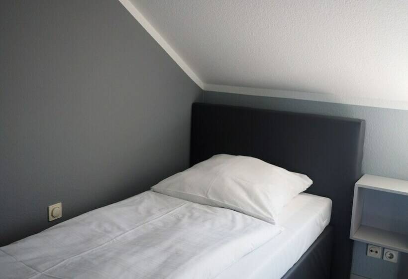 스탠다드 싱글 룸, Kipphut