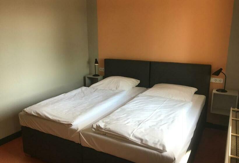 스탠다드 룸, Kipphut