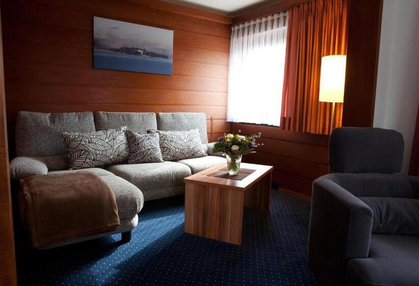 Апартаменты 2 Спальни, Knaus Am Hafen