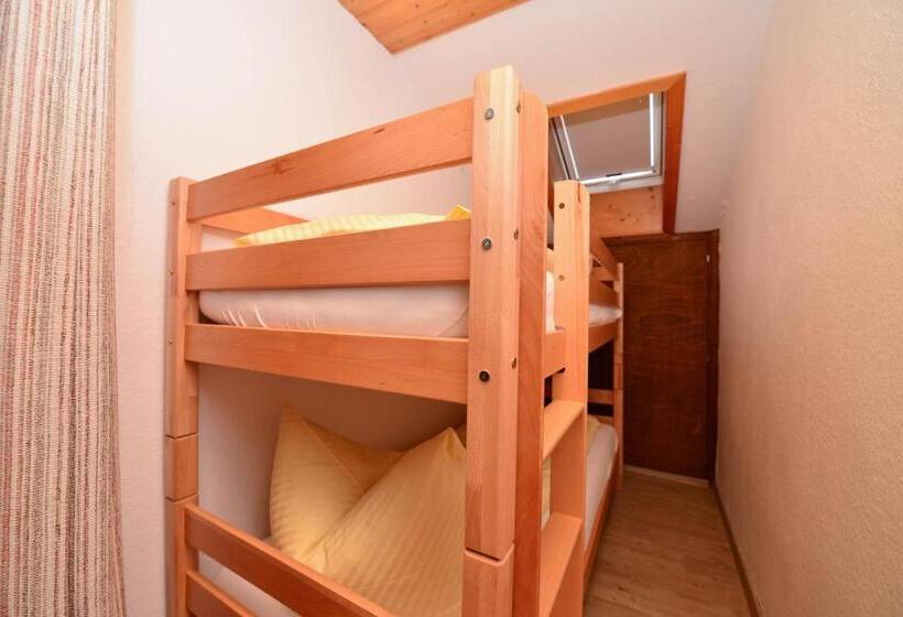 Студио Стандарт с Балконом, Landhaus Schmid