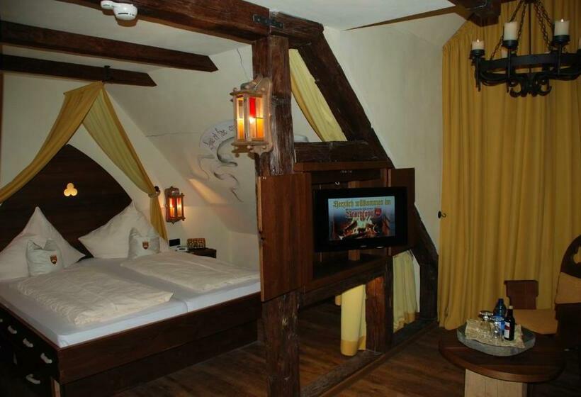 סוויטה, Mittelalterhotel Gästehaus Rauchfang