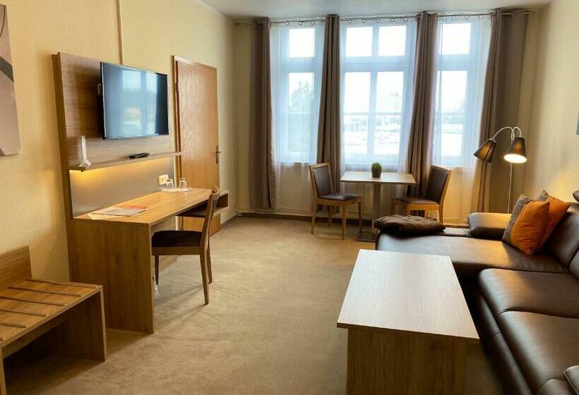 سوئیت با چشمانداز رودخانه, Pension Zum Alten Fahrhaus