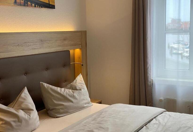 سوئیت با چشمانداز رودخانه, Pension Zum Alten Fahrhaus