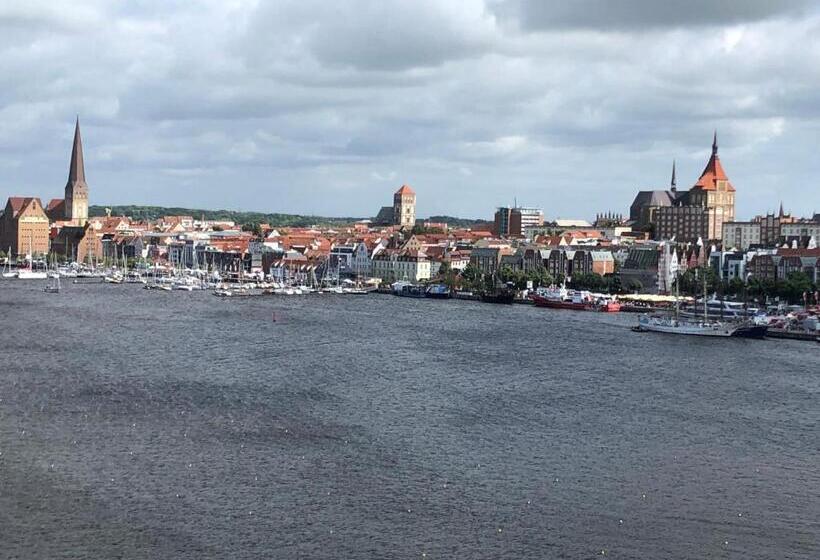 سوئیت با چشمانداز رودخانه, Pension Zum Alten Fahrhaus