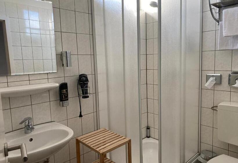 اتاق استاندارد, Pension Zum Alten Fahrhaus