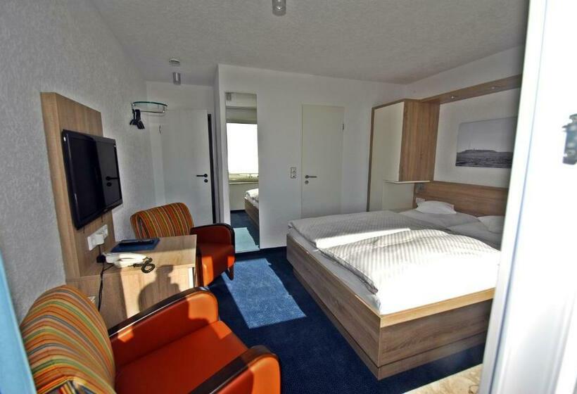 غرفة قياسية مطلّة علي البحر مزوَّدة بشُرفة, Quisisana & Appartements Quisi