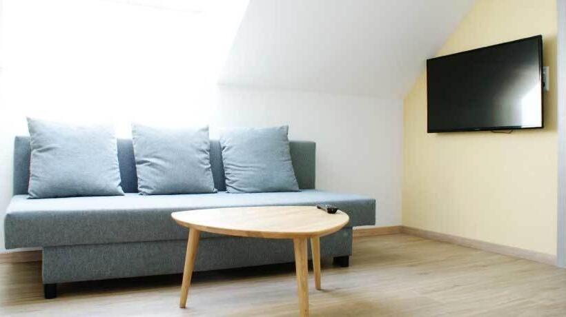 Dubleks Süit, R & J