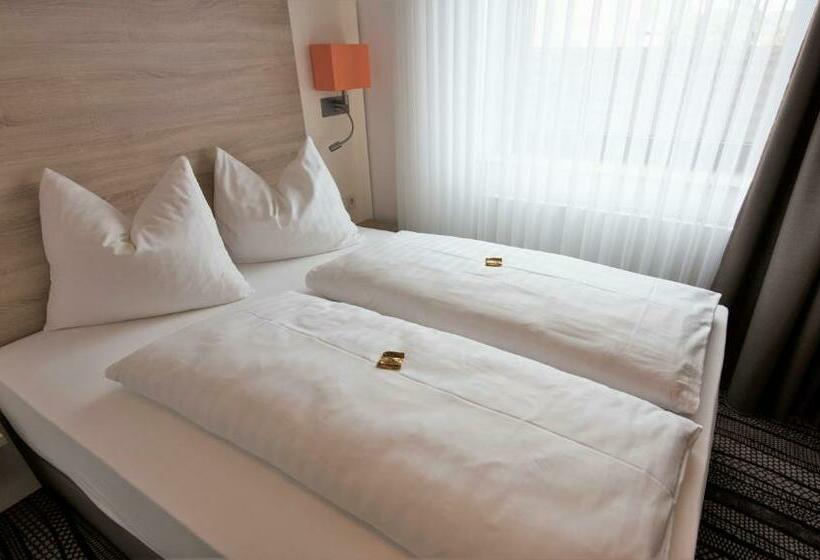 コンフォートルーム, Restaurant Krüger