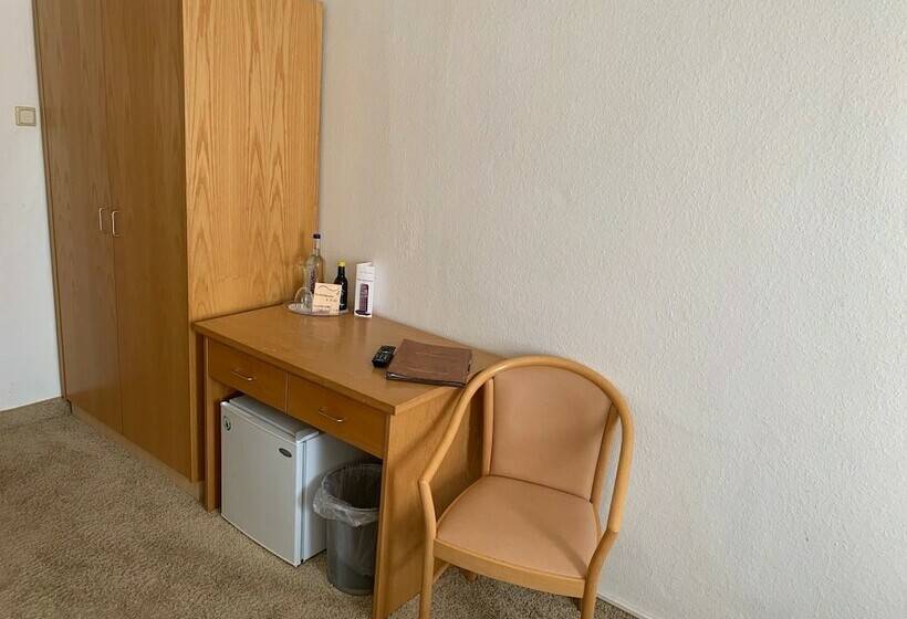 Номер Стандарт, Stadt Hamburg