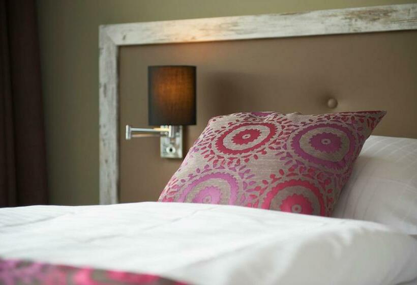 اتاق استاندارد با چشم‌انداز دریا, Strand No.1