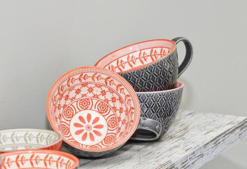 سوییت جونیور با چشم‌انداز دریا, Strand No.1