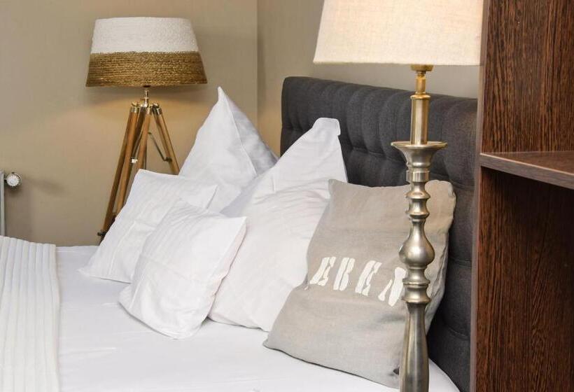 Deluxe Suite Sea View, Strand No.1